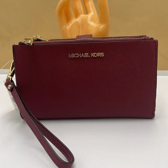 Michael Kors Jet Set Travel Large Double Zip Wristlet Wallet Phone Holder 
NWT - Picture 9 of 16